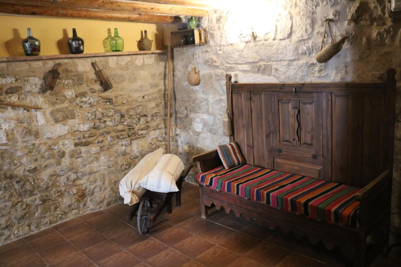 Casa Rural Tres Regiones Ontinena Eksteriør billede
